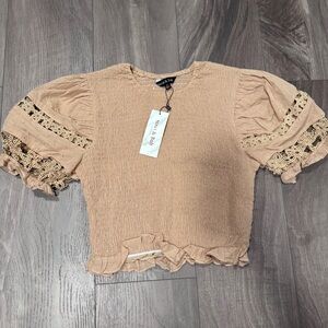 Strut and Bolt Beige Smocked Crop Top with Balloon Sleeves in size Small NWT